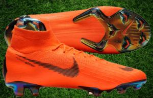 Conical men's soccer shoes