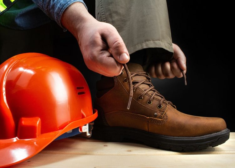 بهترین کفش ایمنی مهندسی